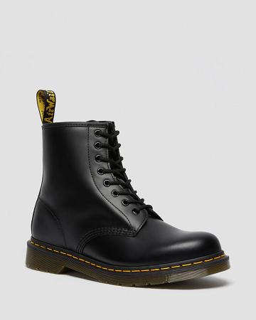 Men's Dr Martens 1460 Smooth Leather Lace Up Boots Black | AU 536VRW